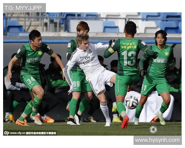 西甲激战曼联与皇马握手言和帽子戏法点燃全场激情